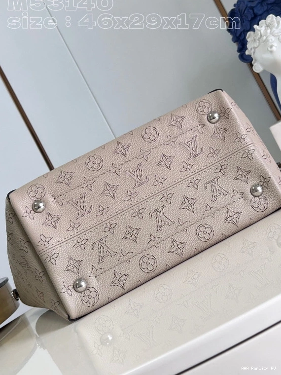 Aaa replica ru 29.5 VUITTON x HINA-46 LOUIS x 17CM 0812